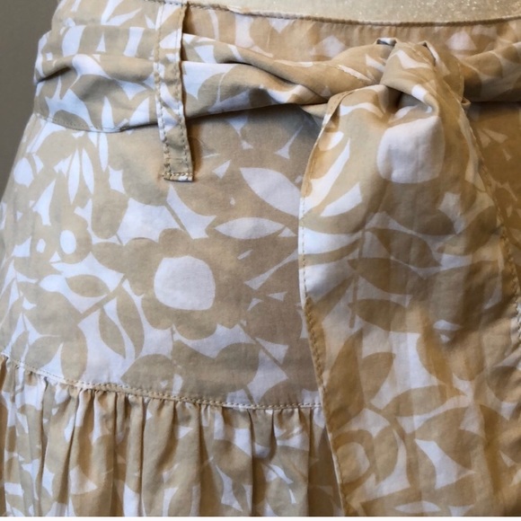 Retro style floral skirt size 8 - Picture 4 of 7